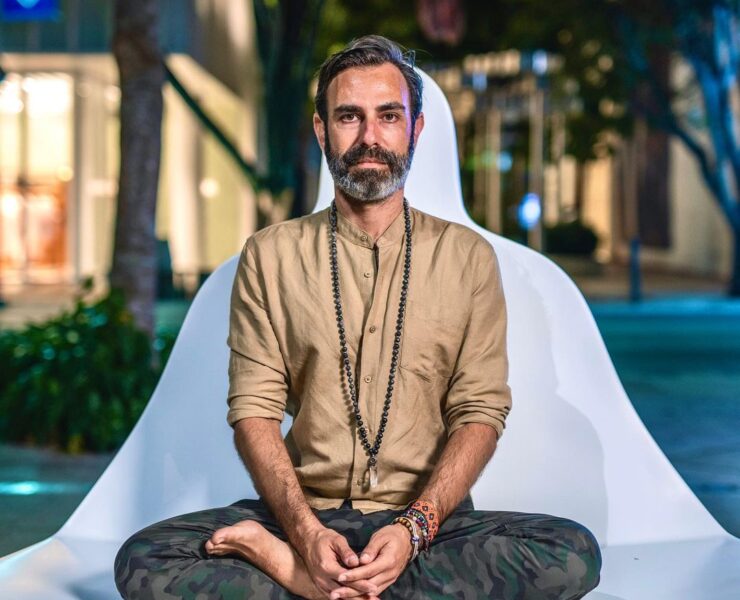 Myk Lihkov of Modern Om