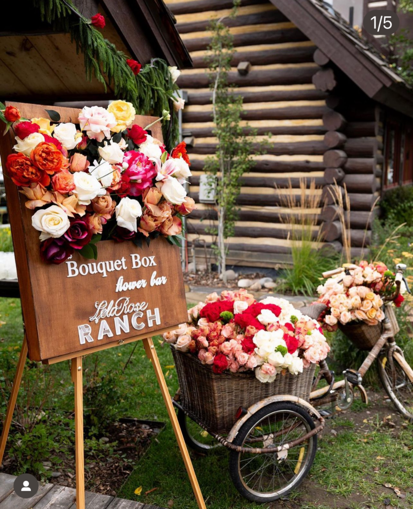 Bouquet Box Entrance